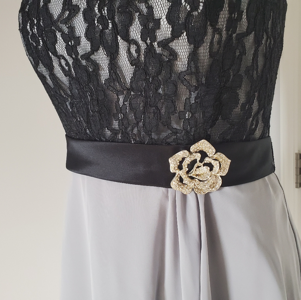 Event Dress - Picture 2 of 4